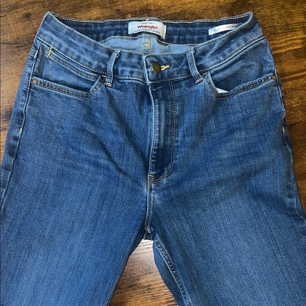 Wrangler women’s straight jeans